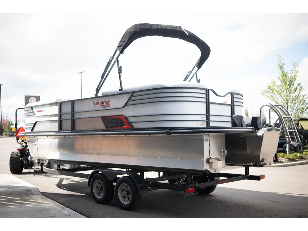 2024 Suncatcher Elite 324rc alt