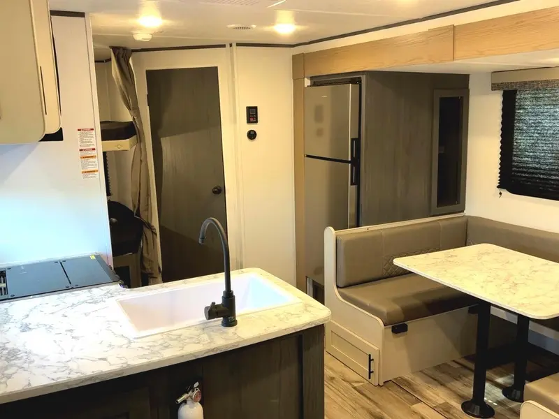 2026 Dutchmen Aspen Trail 23BH