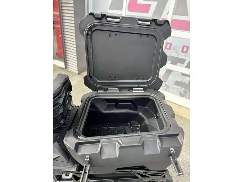 2026 Polaris 850 TITAN ADVENTURE ULTIMATE 1.8 S26AJN8RSL