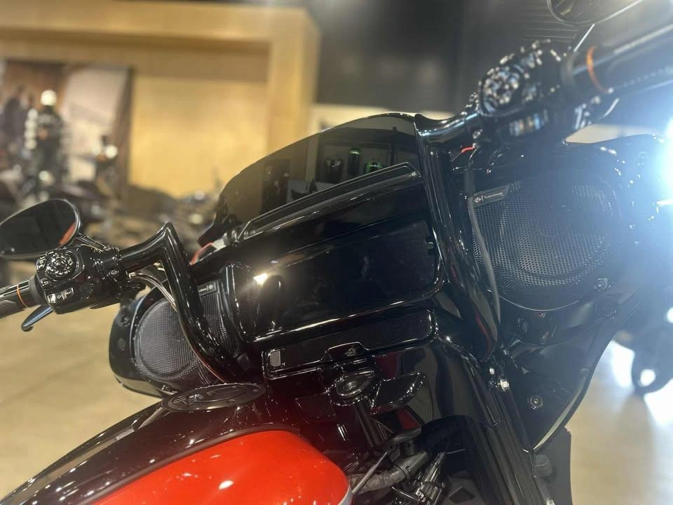 Harley-davidson Street Glide Cvo Flhxse 2024 alt