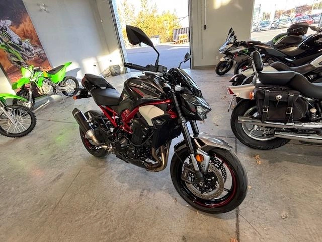 2025 Kawasaki Z900 Abs Z900 Zr900 Z Zr 900 Bas Km Nouveau Modele !!! alt