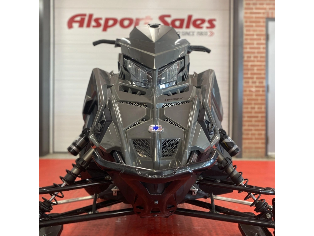 2025 Polaris 650 Indy Adventure 137 alt