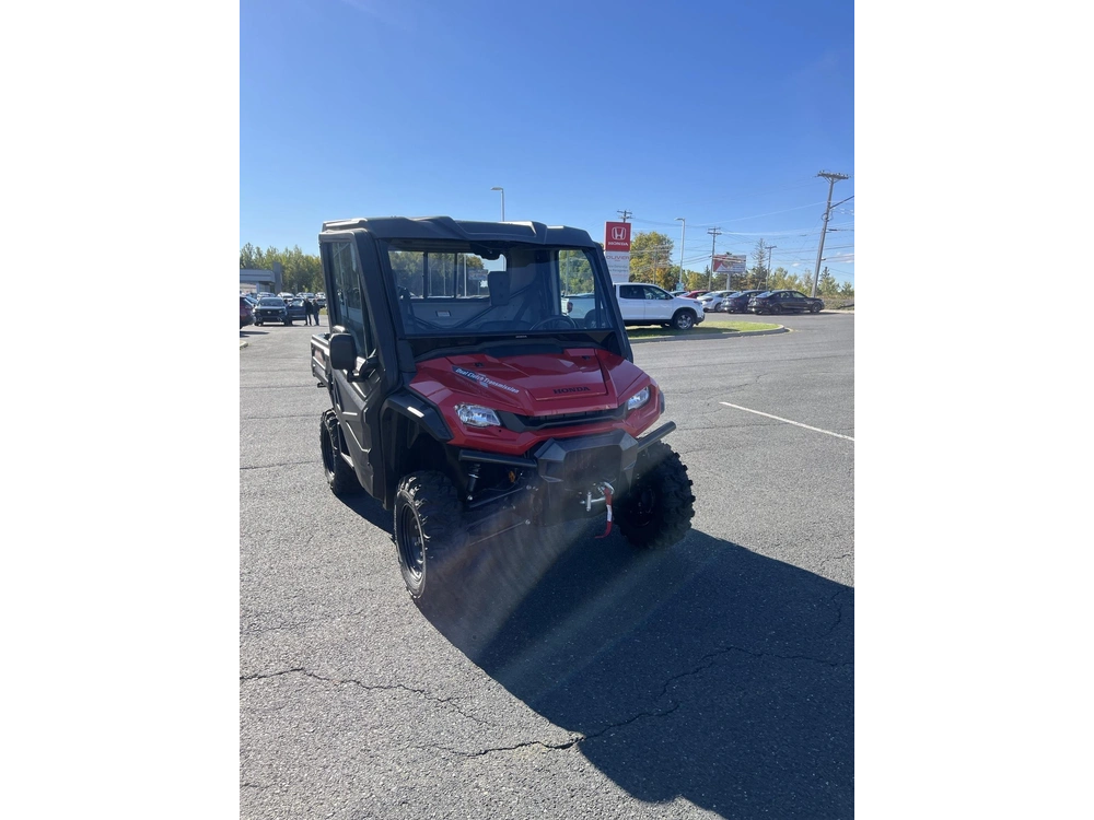 Honda Fully Enclosed Pioneer 1000-3p Eps 2025 alt