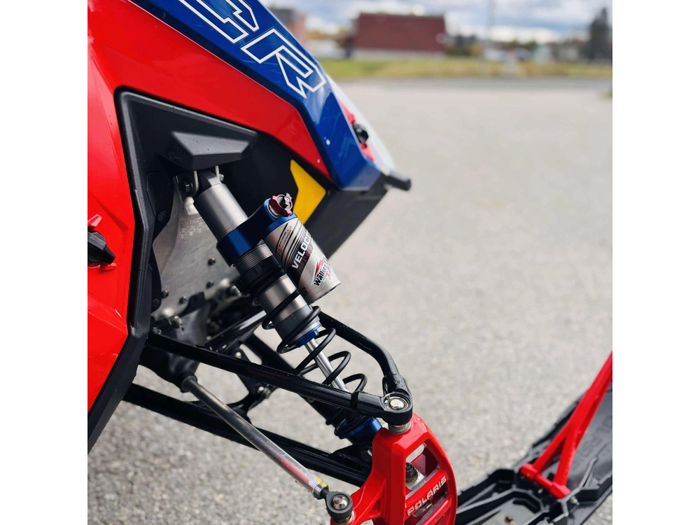 Polaris Xcr 650 136 Pouces 2024 alt