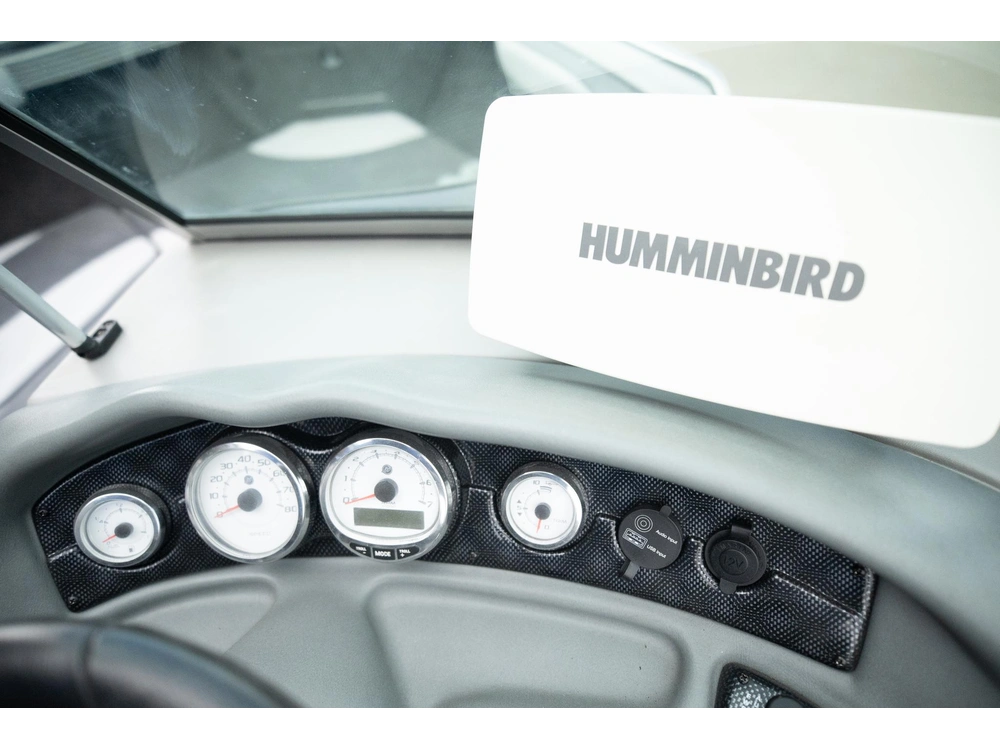 2013 Lund Boat Co 2150 Baron alt