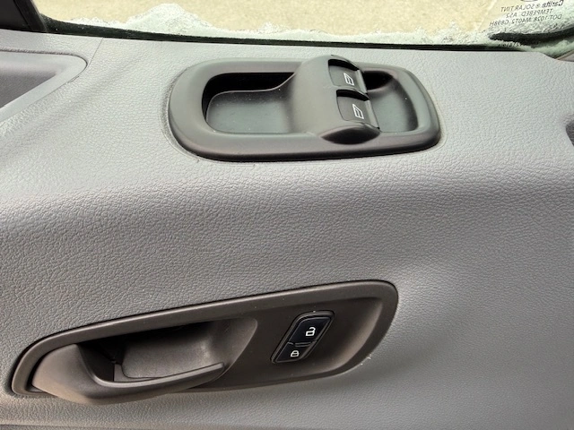 2016 Ford Transit T-150 Cargo Van alt