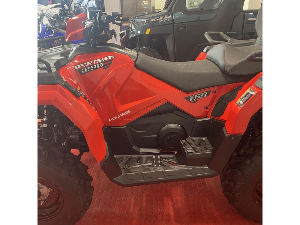 2026 Polaris Sportsman Touring 570 Indy alt