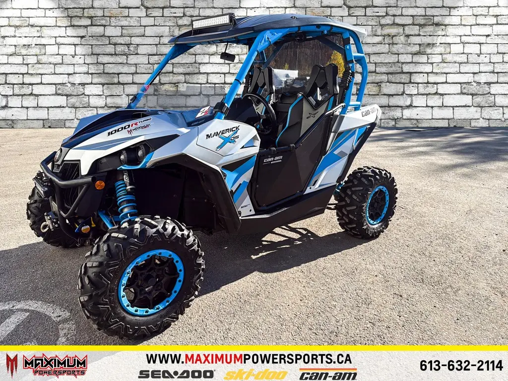 Can-Am MAVERICK X DS TURBO 2016 - SAVE $1000 RABAIS