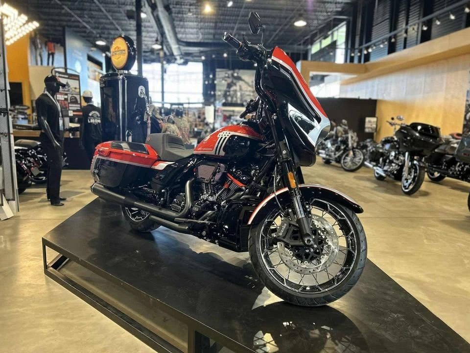 Harley-davidson Street Glide Cvo Flhxse 2024 alt