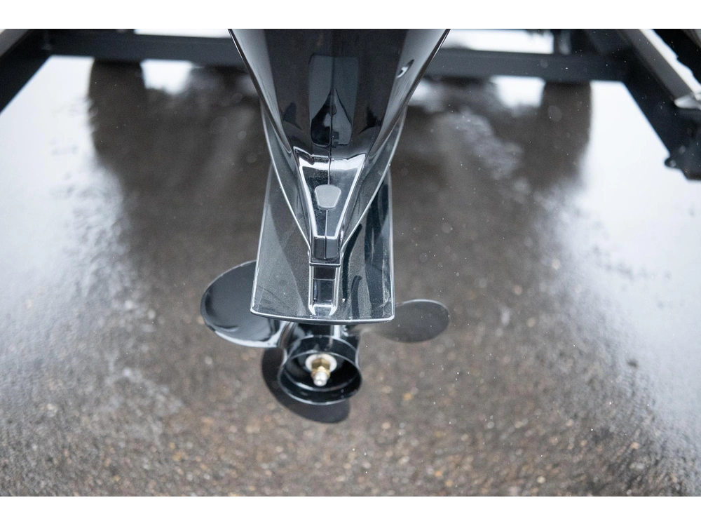 2023 Legend 20 Fun Ext alt