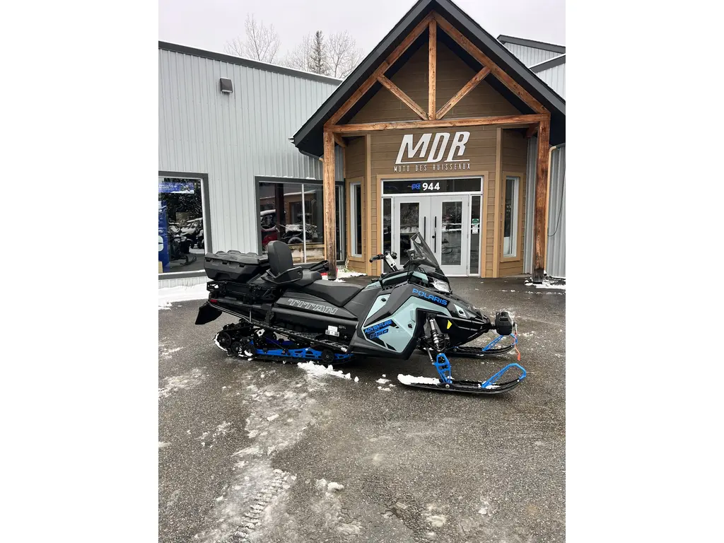 Polaris Titan 850 adv 2026
