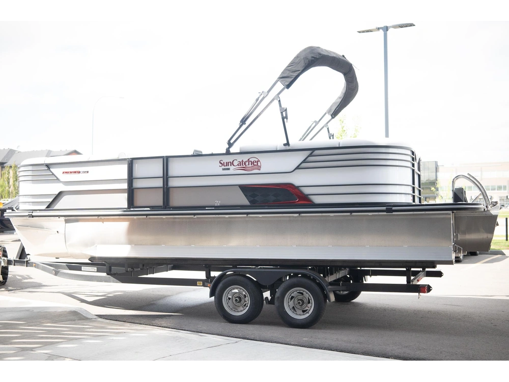 2024 Suncatcher Elite 324rc alt