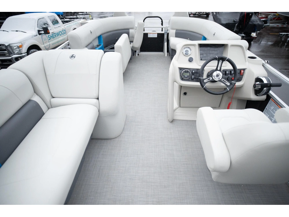 2023 Legend 20 Fun Ext alt