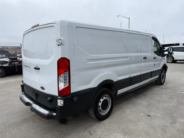 2016 Ford Transit T-150 Cargo Van alt