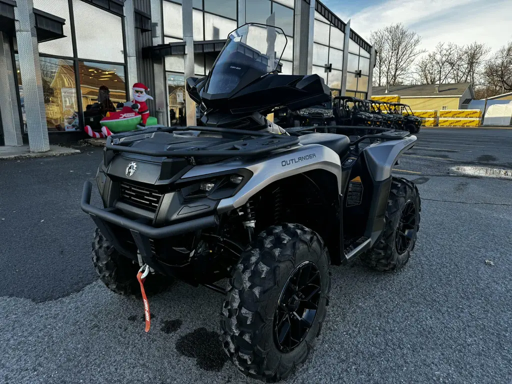 2024 Can-Am OUTLANDER XT 700