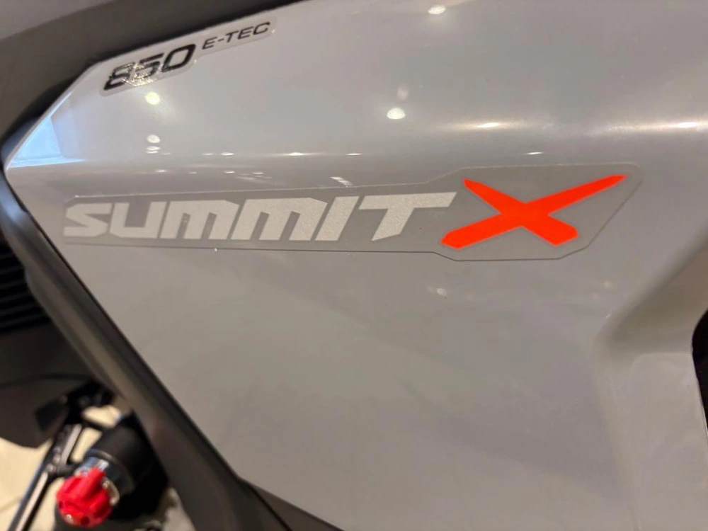 Ski-doo Summit X W/ Expert Pkg 154 850 E-tec Powdermax Light 2.5'' Shot Lac 2026 alt