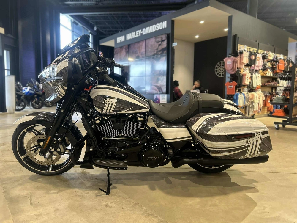 Harley-davidson Flhx 2025 alt