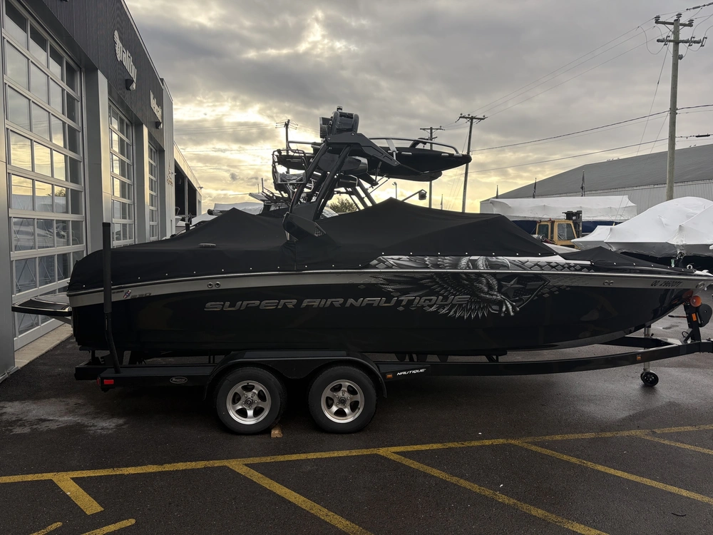 Super Air Nautique 230 2011 alt