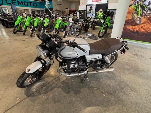 Moto Guzzi V7 Special V7 Guzzi Special Mistral 850 2021 alt