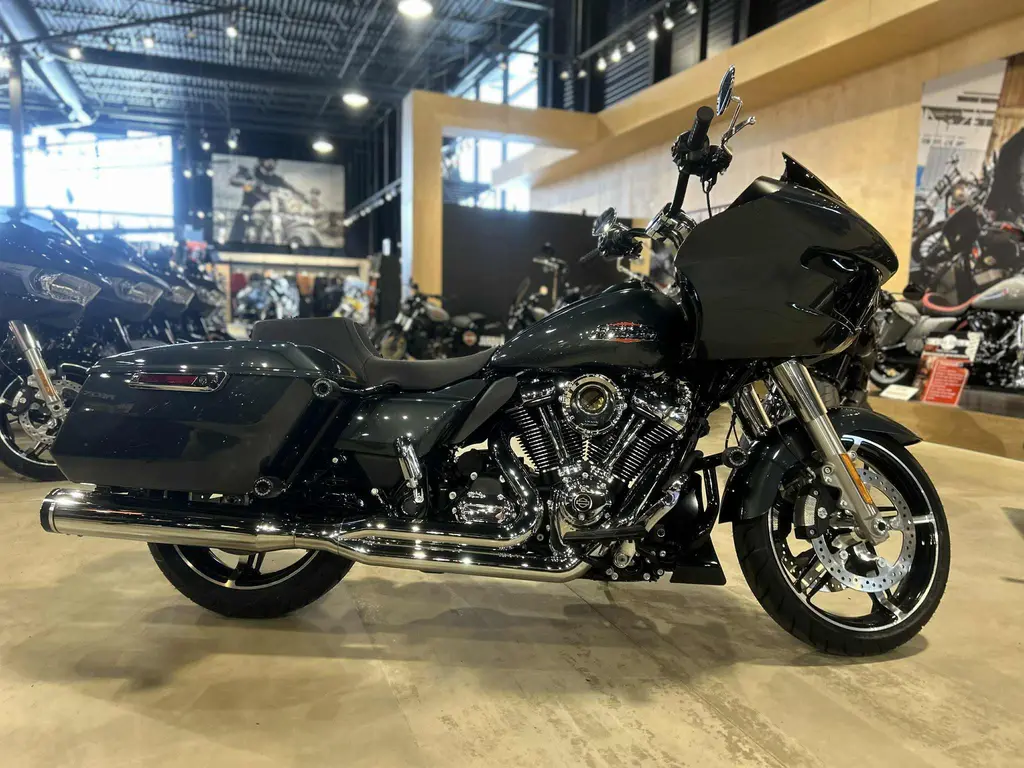 Harley-Davidson FLTRX 2025