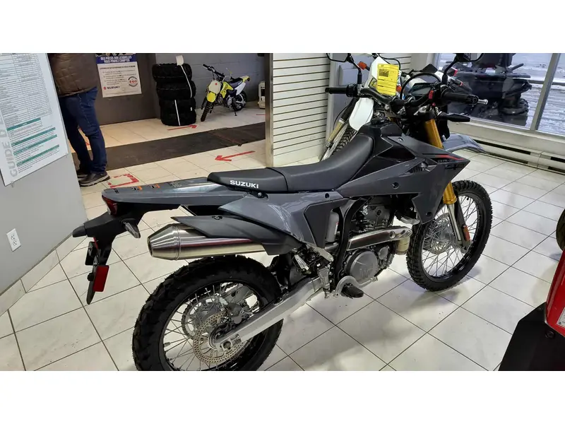 2025 Suzuki DR-Z4S thumbnail 2