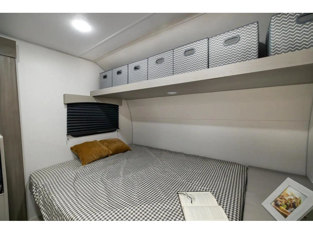 2026 Forest River Viking 18dbs alt