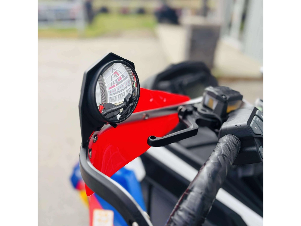 Polaris Xcr 650 136 Pouces 2024 alt