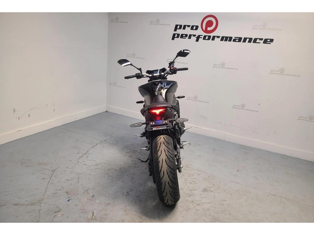 2022 Yamaha Mt-09 Abs alt