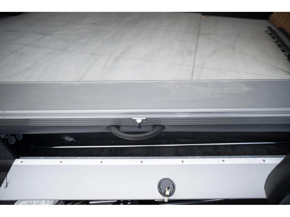 2013 Lund Boat Co 2150 Baron alt