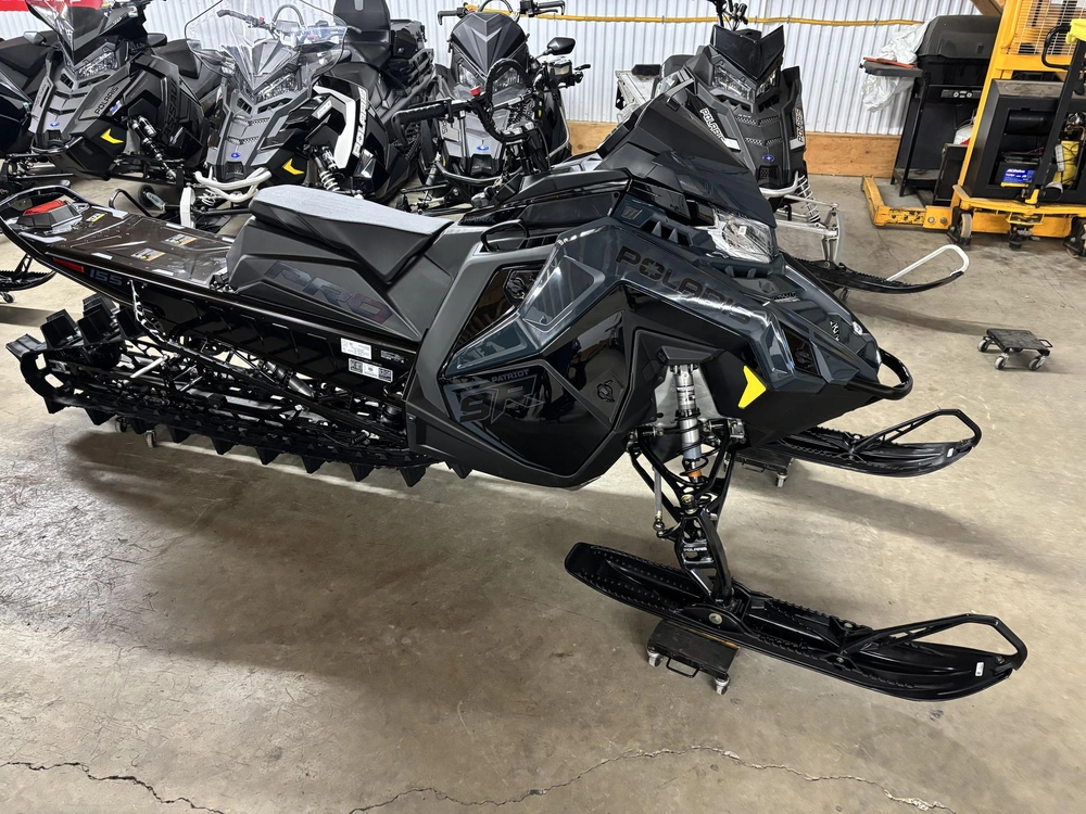 2026 Polaris 9r Rmk Pro 155 3.75 Serie 9 alt