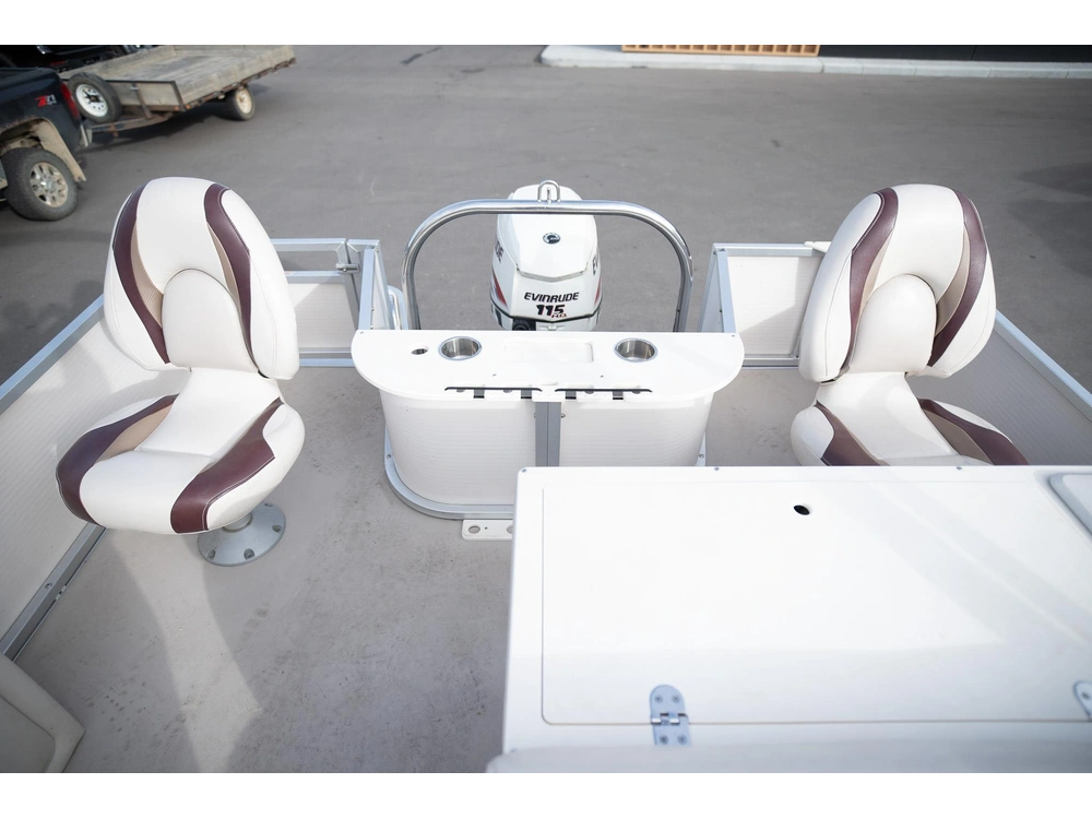 2011 Manitou Encore 23 4-point alt