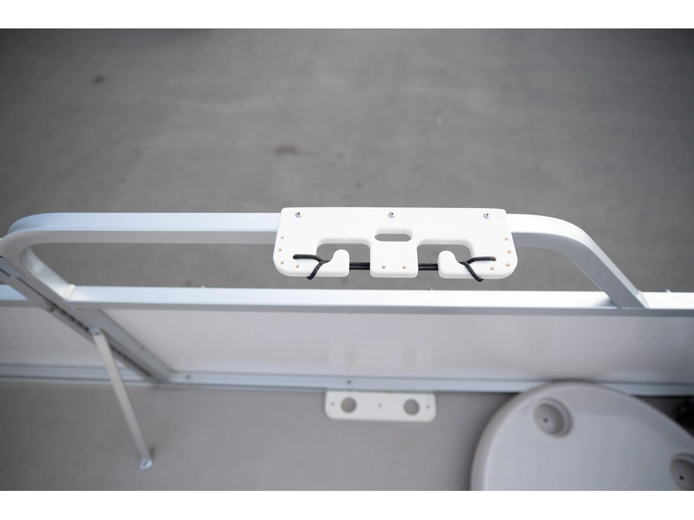 2011 Manitou Encore 23 4-point alt