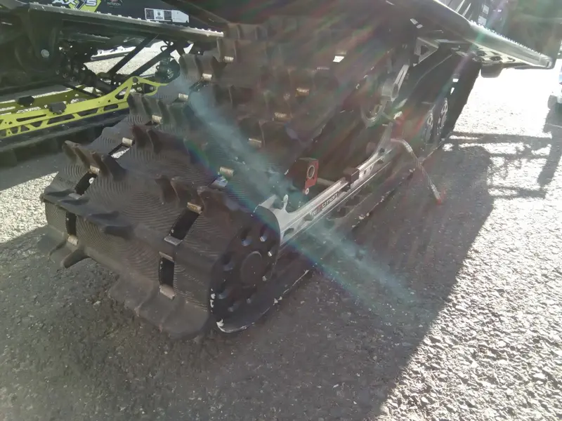 2017 Ski-Doo RENEGADE X 137"