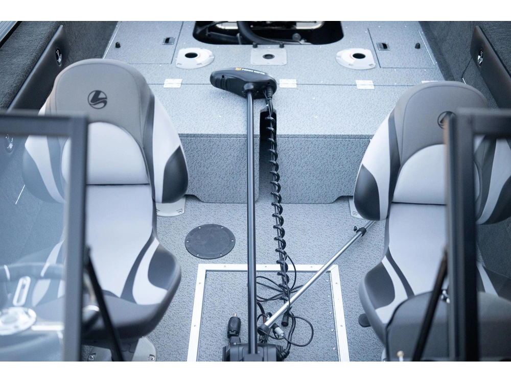 2025 Legend 18 Xf alt