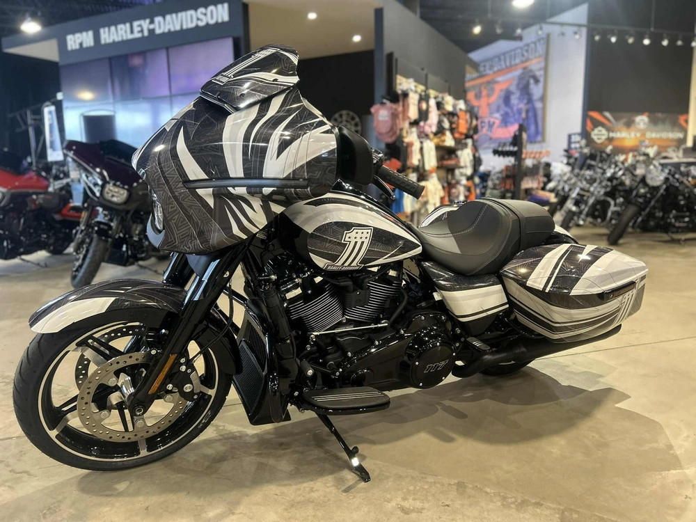 Harley-davidson Flhx 2025 alt