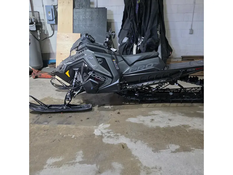 2025 Polaris Boost PRO RMK 155 - 7S Display
