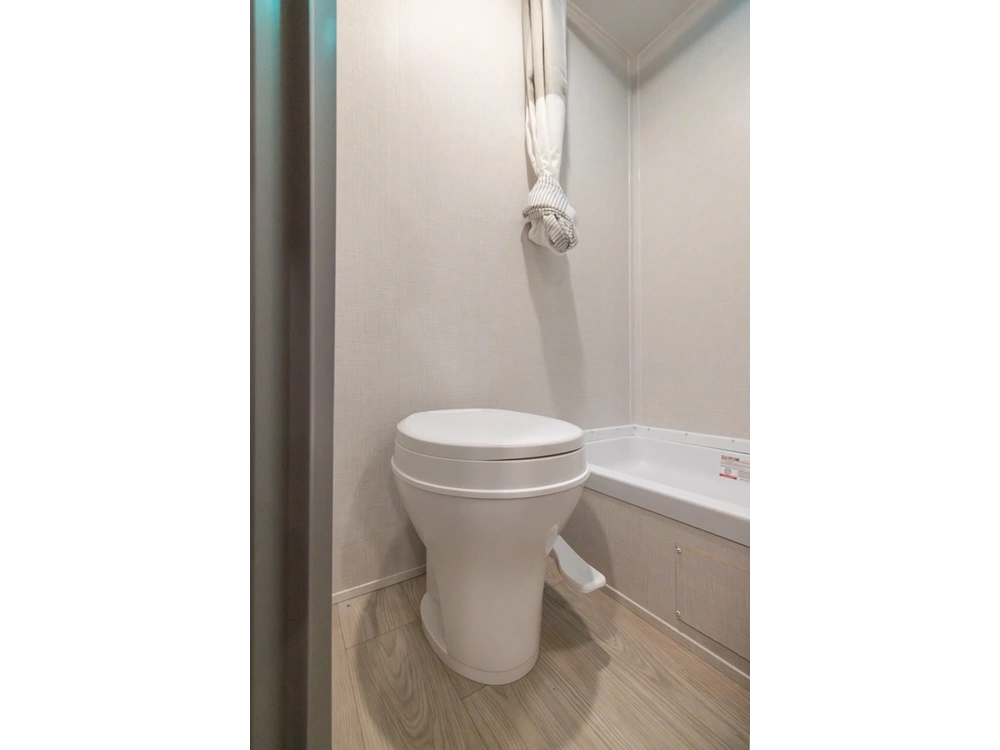 2026 Forest River Viking 16fb alt