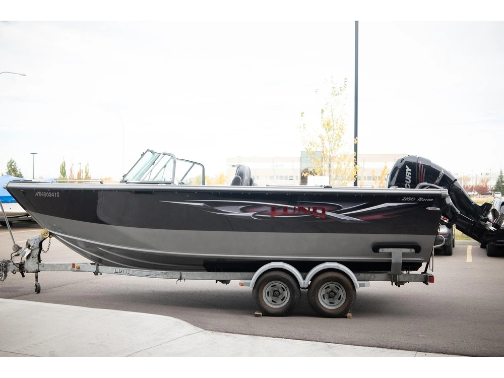 2013 Lund Boat Co 2150 Baron alt