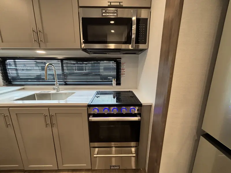 2026 Alliance Avenue 23ML