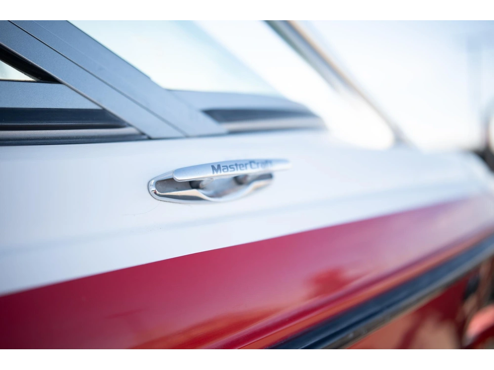 2004 Mastercraft X10 alt