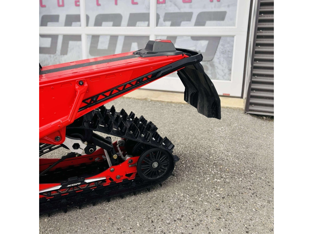 Polaris Xcr 650 136 Pouces 2024 alt