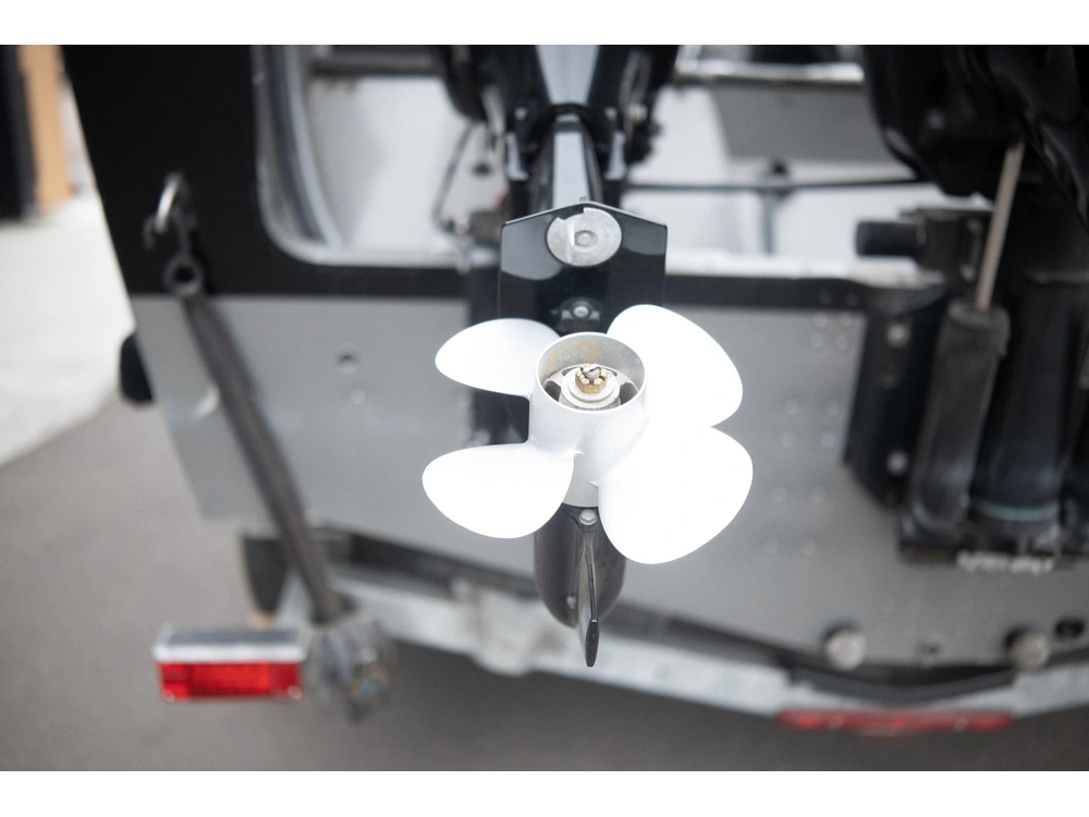 2013 Lund Boat Co 2150 Baron alt