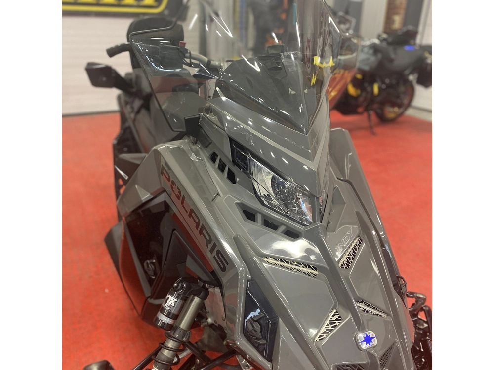 2025 Polaris 650 Indy Adventure 137 alt