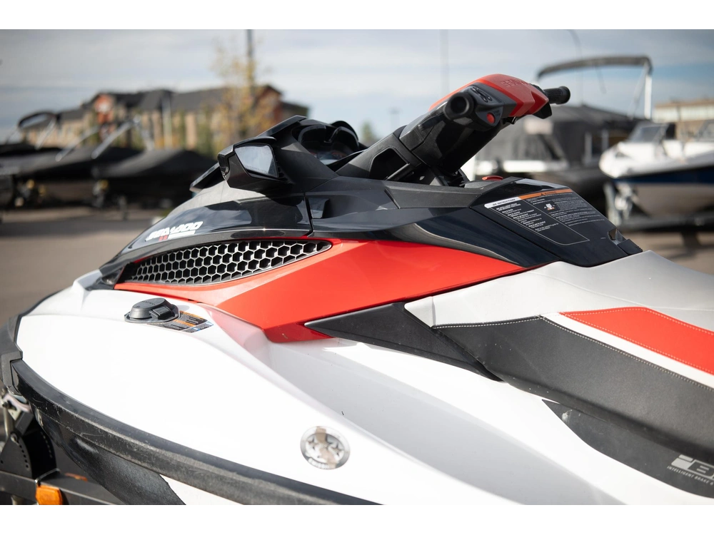 2012 Sea-doo Wakepro alt