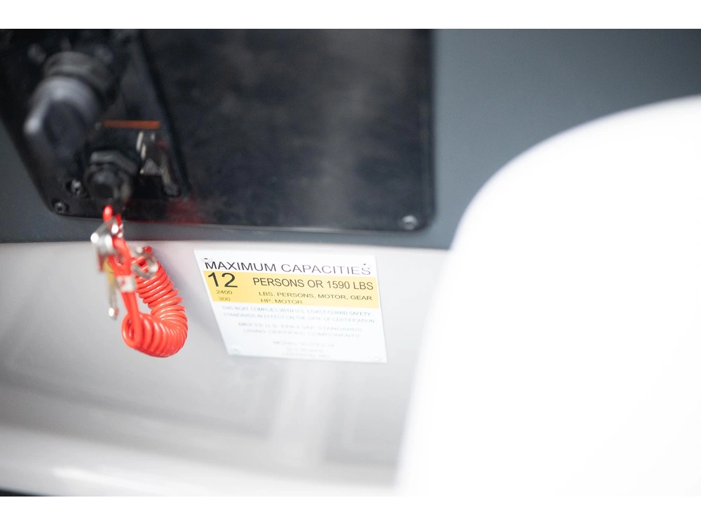 2024 Suncatcher Elite 324rc alt