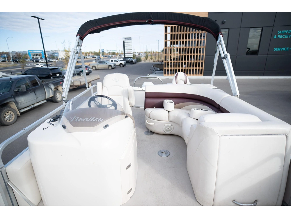 2011 Manitou Encore 23 4-point alt