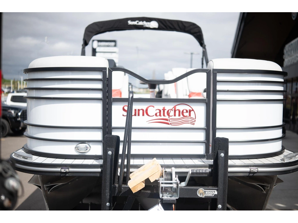 2024 Suncatcher Elite 324rc alt
