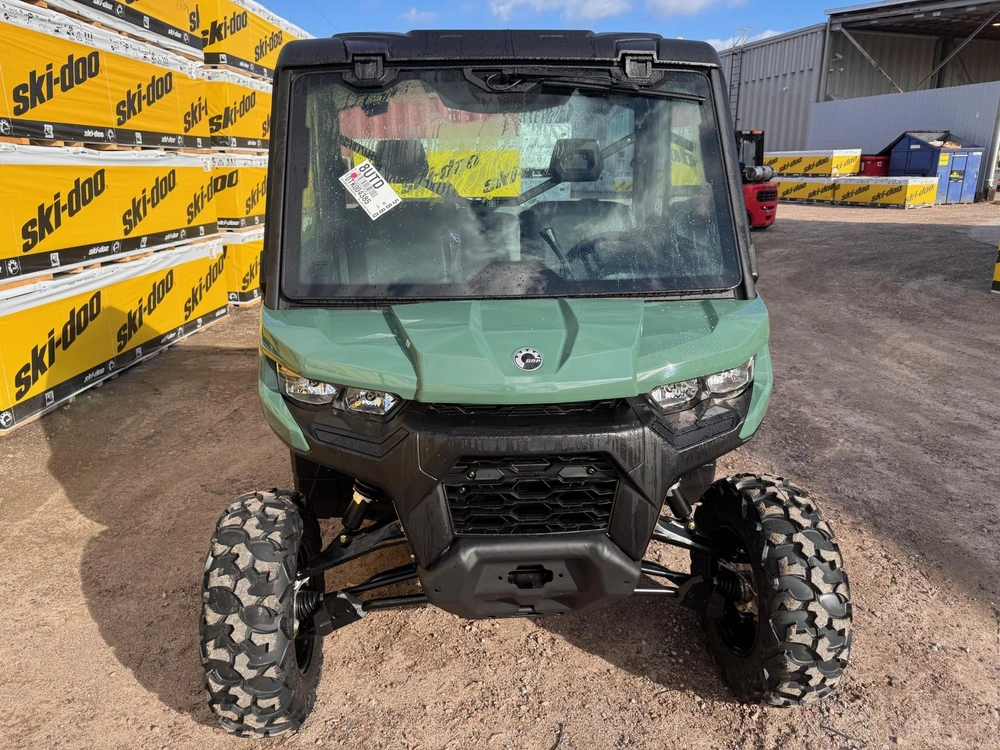 Can-am Defender Dps Cab Hd9 2026 alt