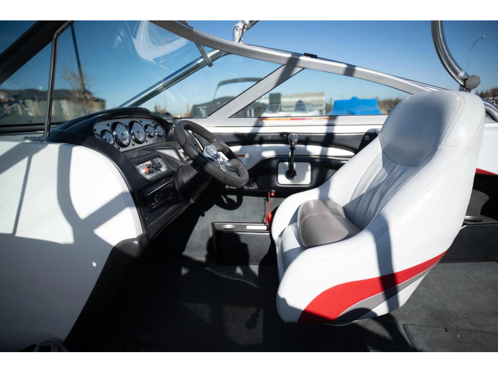 2004 Mastercraft X10 alt