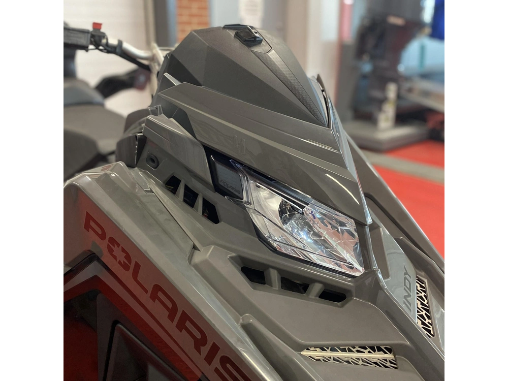 2025 Polaris 650 Indy Adventure 137 alt